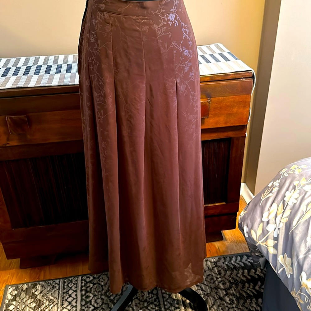 5/$25 will bundle Vintage Brown Silky light Jacquard Maxi Skirt